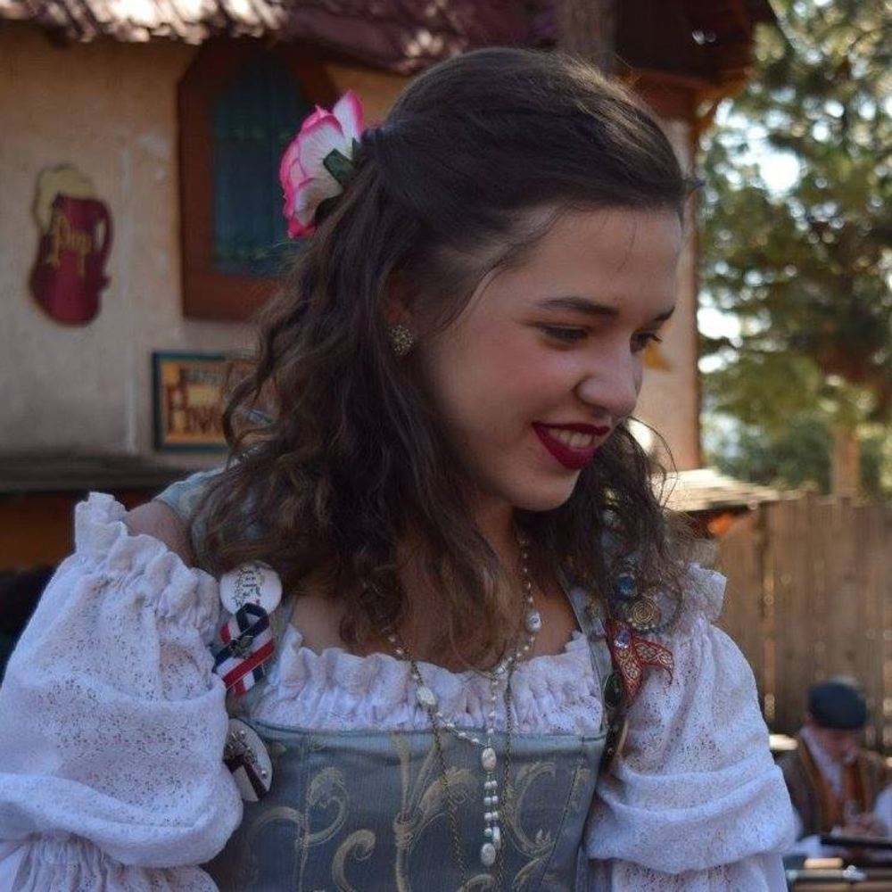 Meet your Posher, Carole